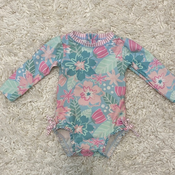 Ruffle butts Long Sleeve girls 1 pc pastel floral bathing suit preowned Sz 18mo - Picture 1 of 16
